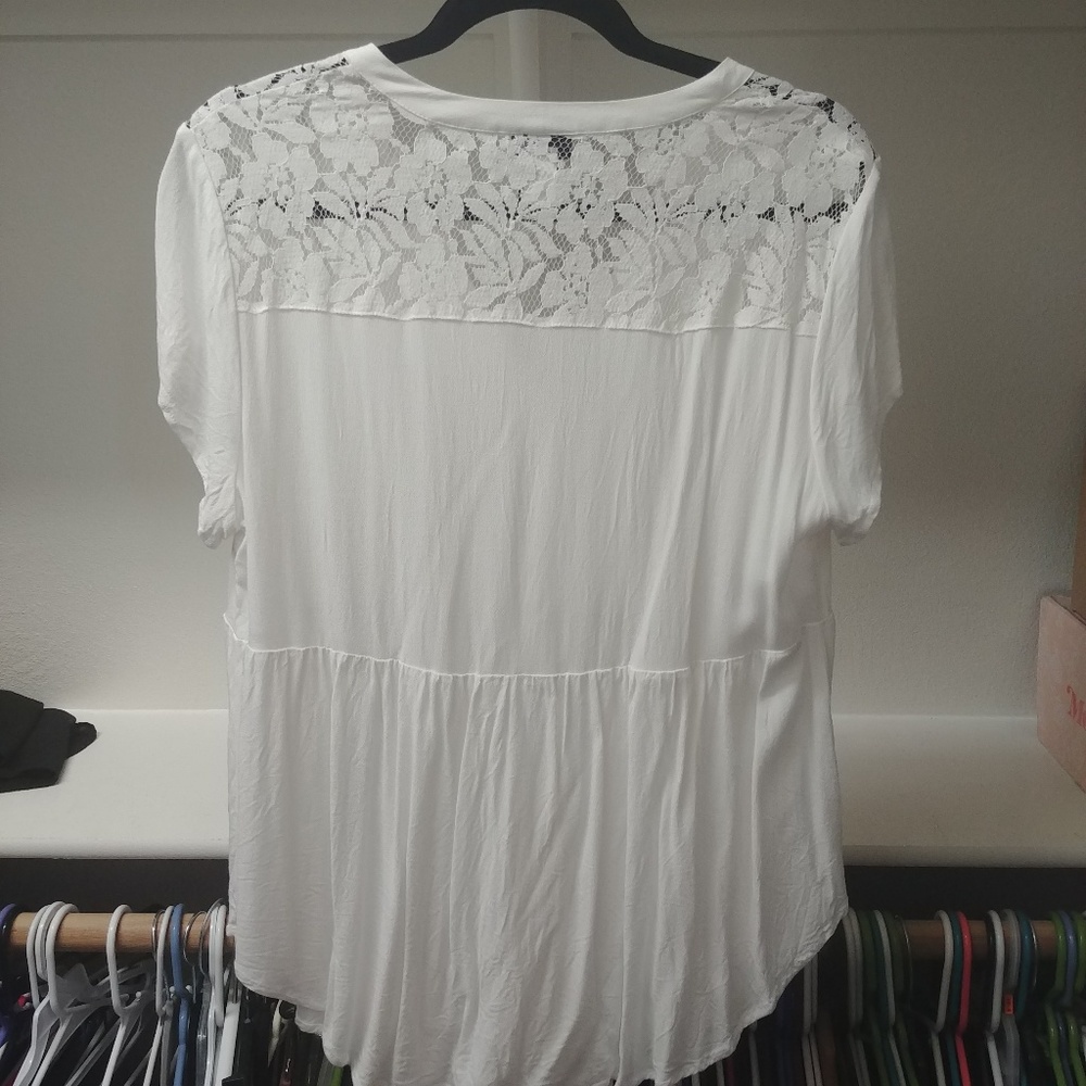 Torrid Top - Picture 4 of 4